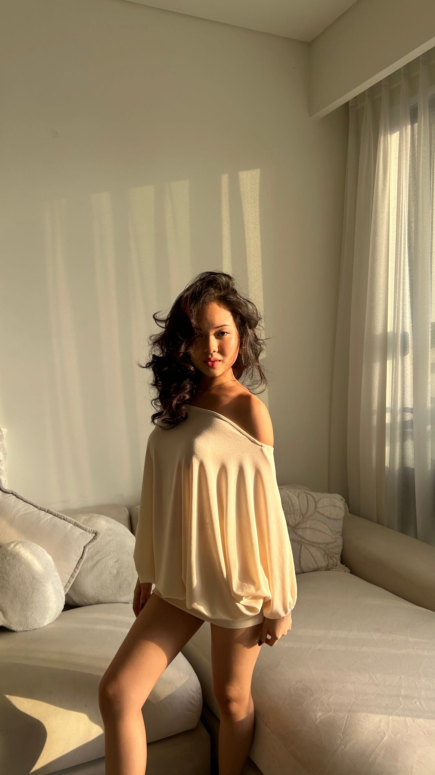 Vivian dress - Backless tied dress