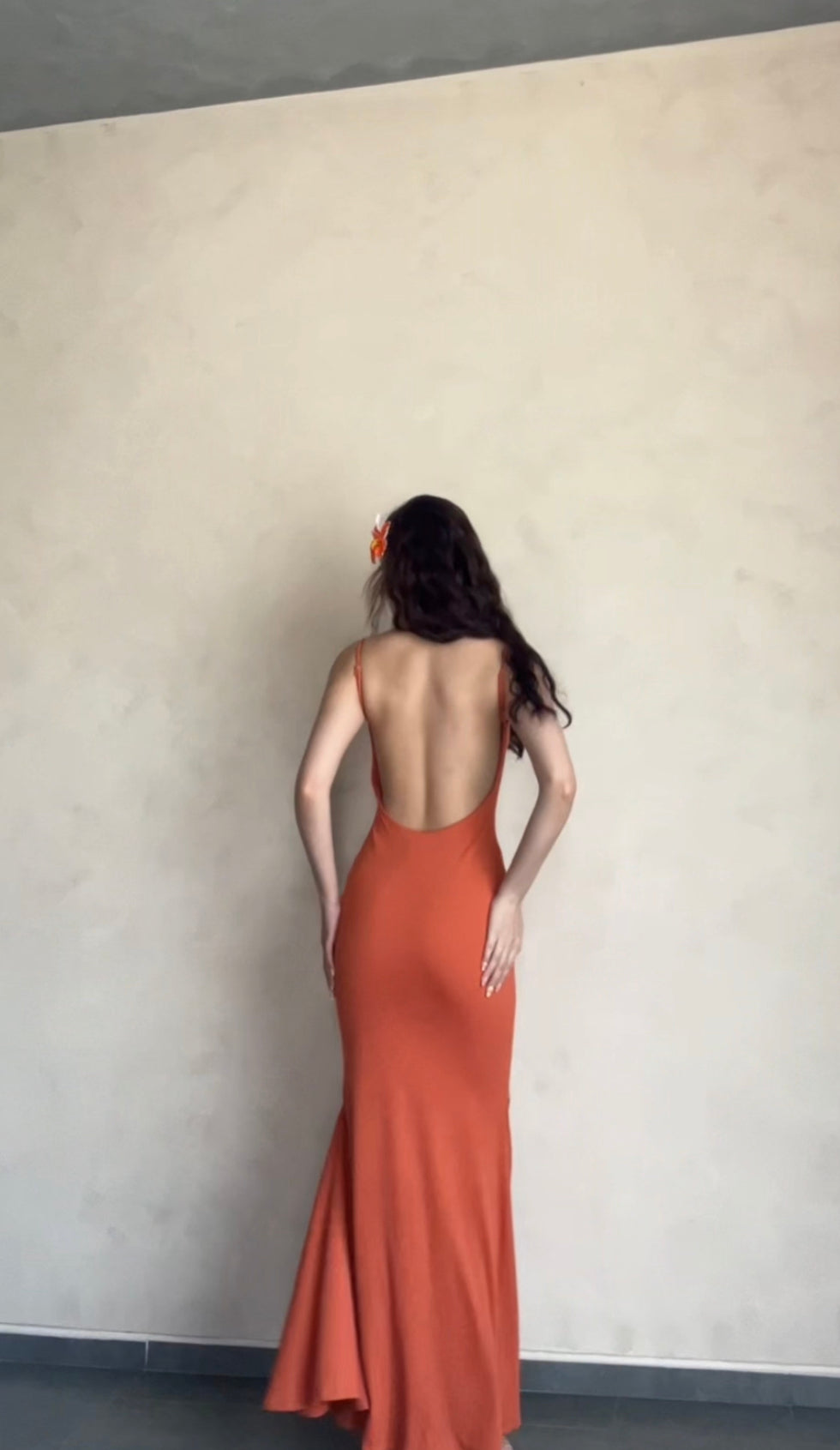 Zenaida dress - Backless body fit dress