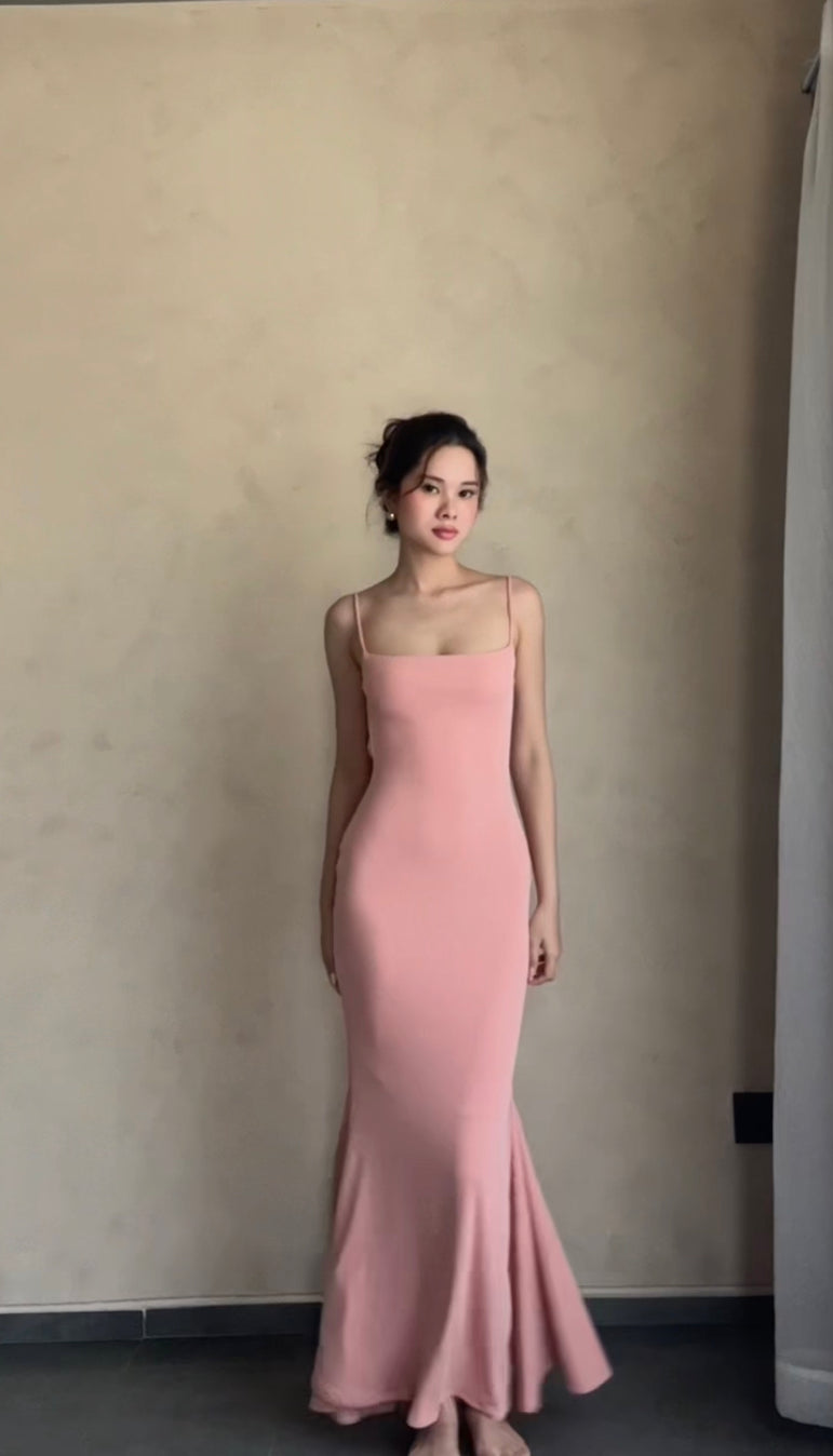 Zenaida dress - Backless body fit dress