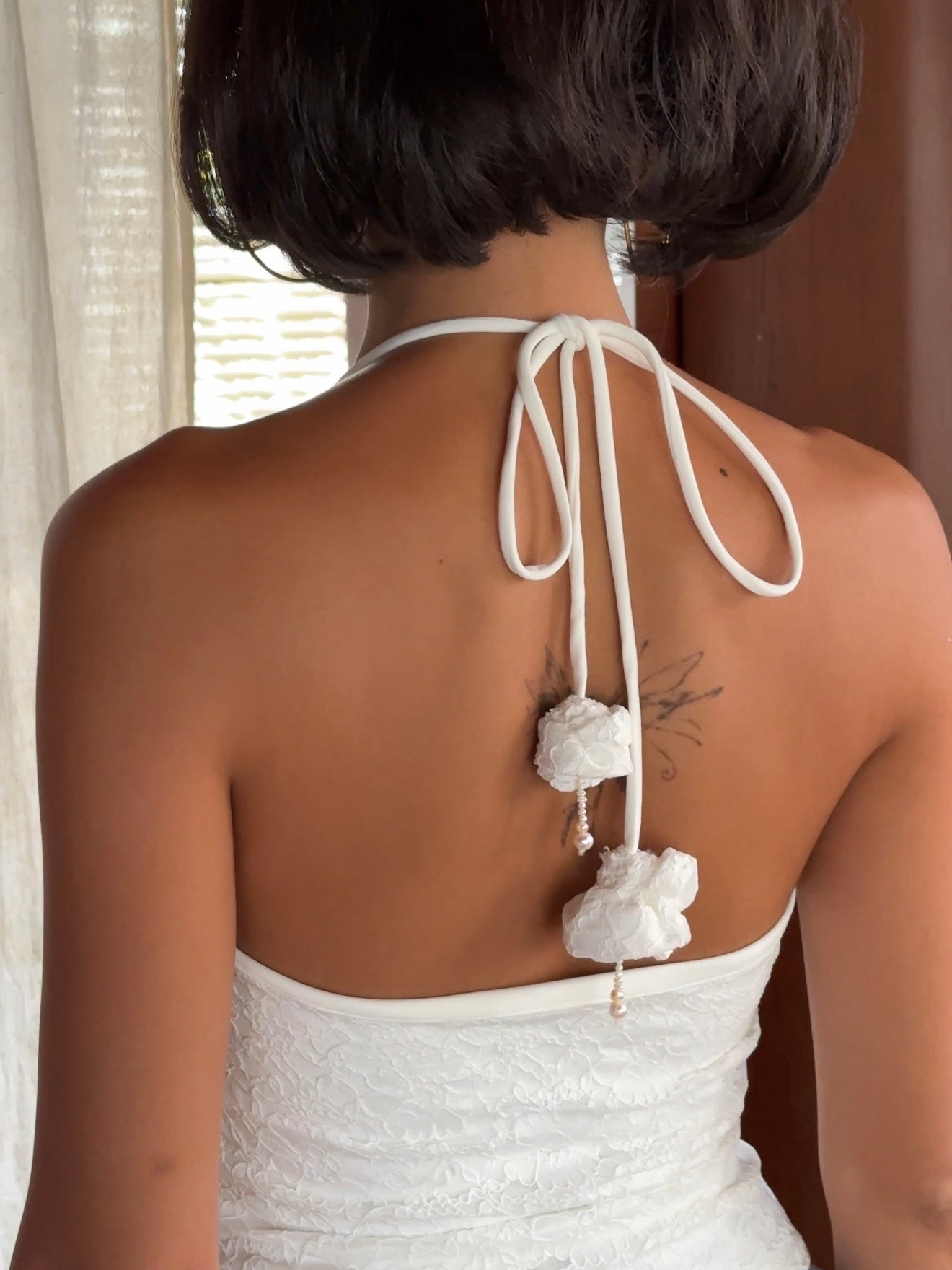 Whisper top rose details