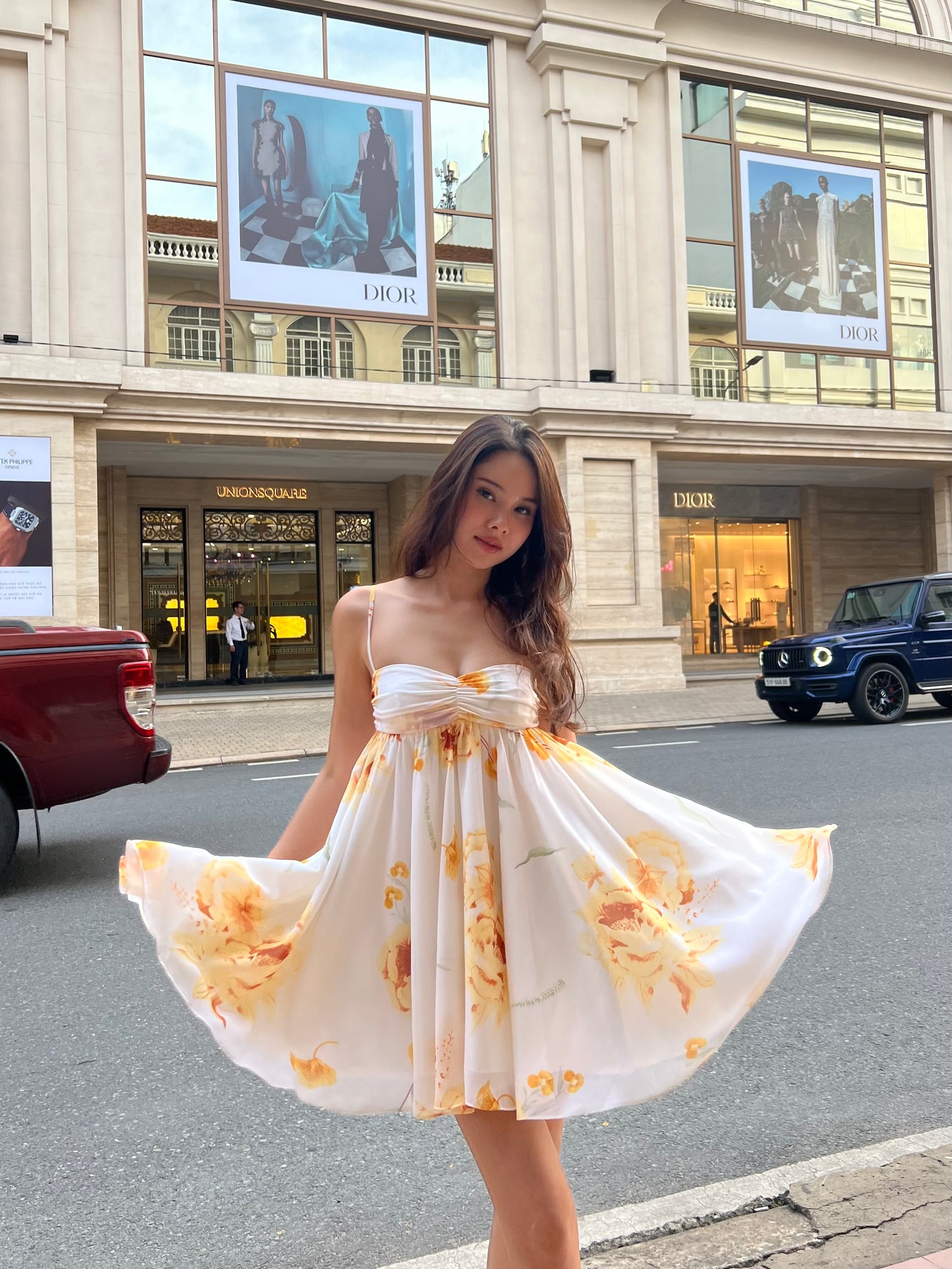 Dahlia dress - Orange flowers fluffy mini