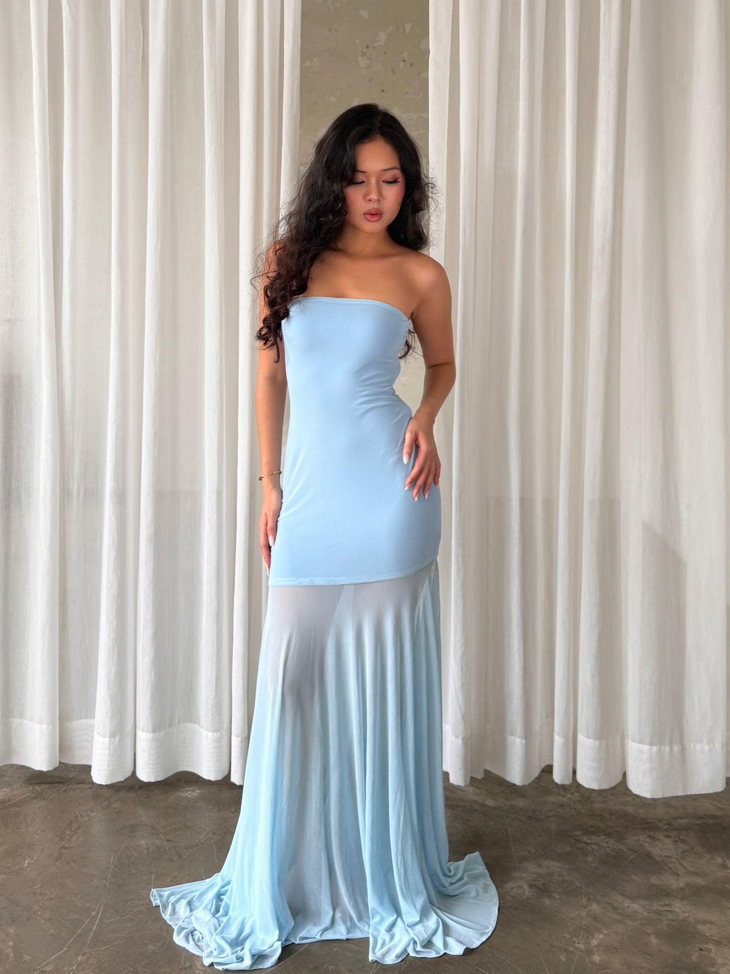 Amelia dress - Legs see through maxi