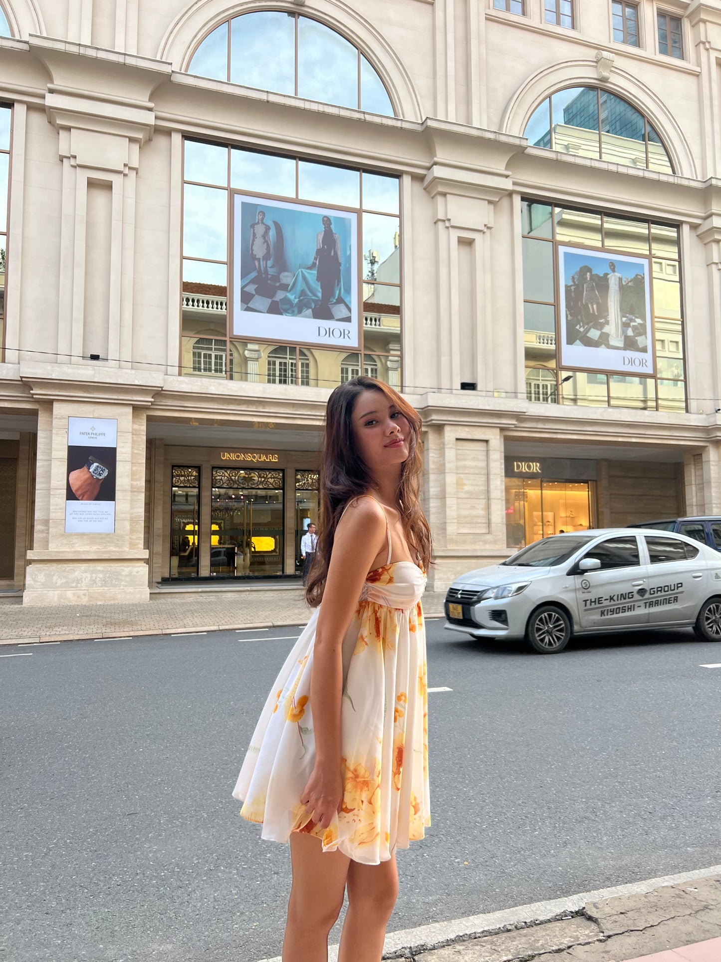 Dahlia dress - Orange flowers fluffy mini