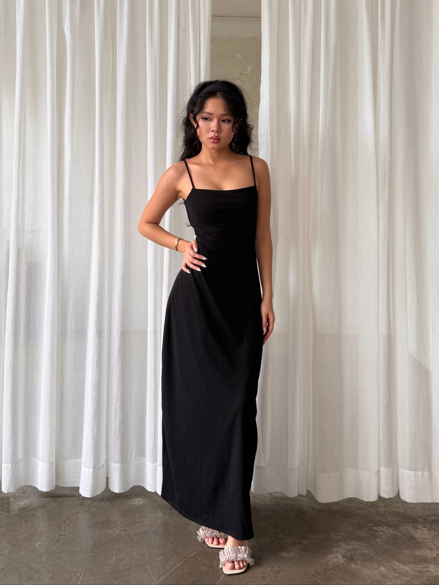 Poline dress - backless dress