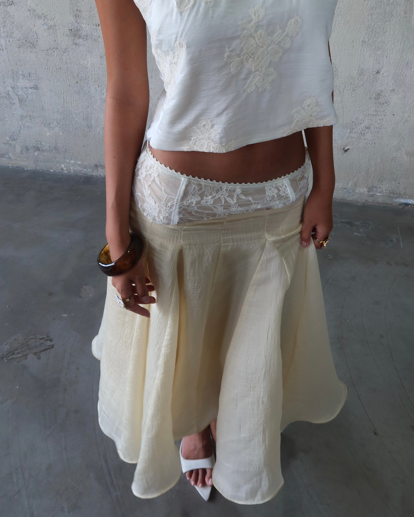 Vanilla skirt
