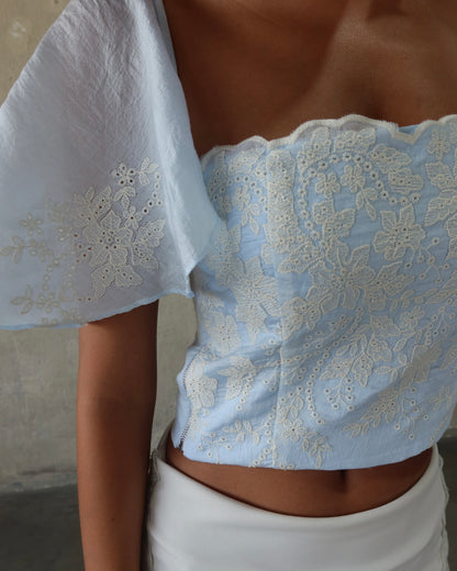 Shella top